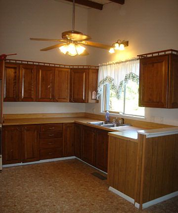 3rd image of 114 Crescent Dr