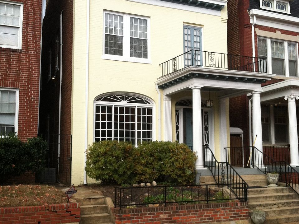 1st image of 310 S Colonial Ave