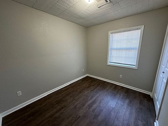 5th image of 2517 Cypress St #C