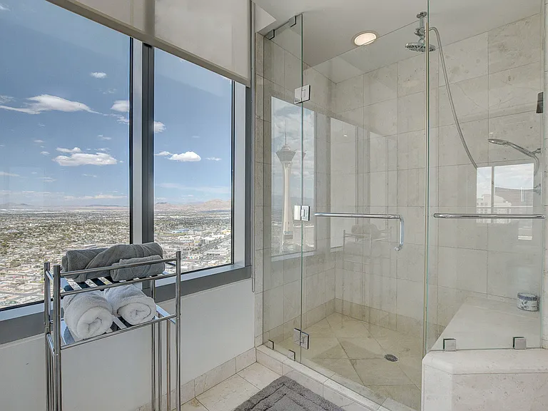 222 Karen Ave #4101 — Photo 25