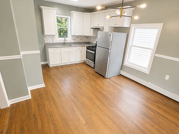 3rd image of 734 1/2 S 15th St #2
