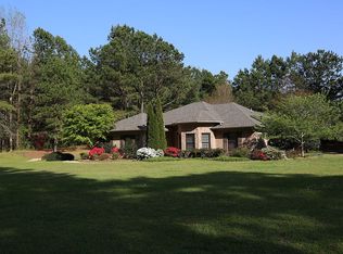 7424 Halifax Rd, Youngsville, NC 27596