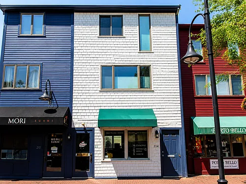 214 Goddard Row #1 Photo 1