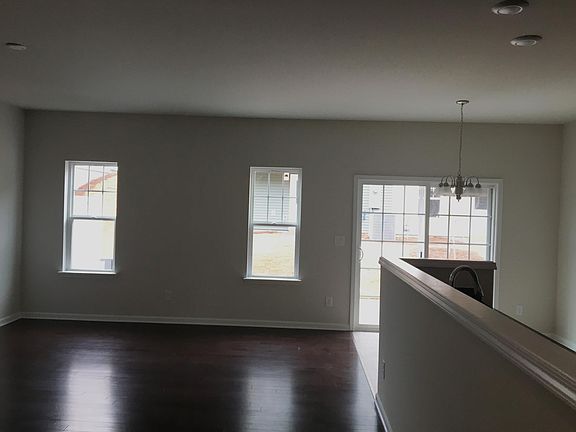 4th image of 16036 Simril Ct