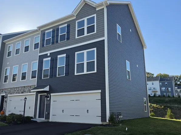 769 Olivia St, Pittsburgh, PA 15205