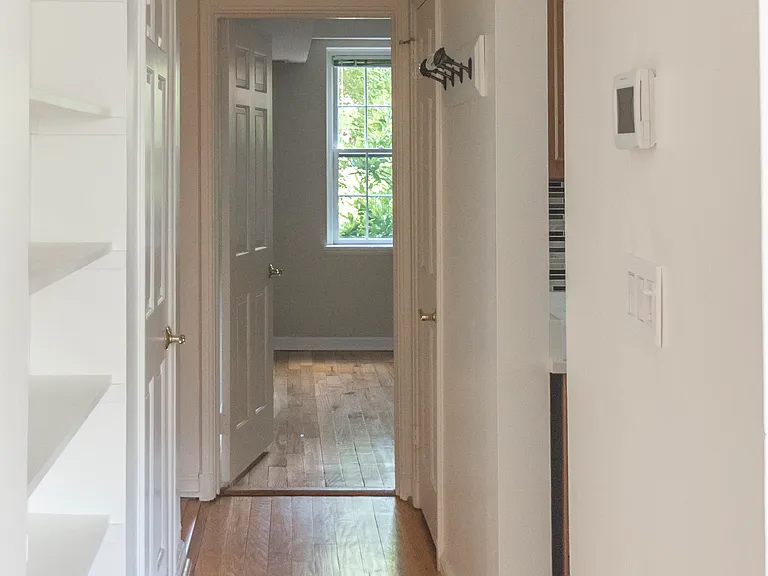 3303 S Wakefield St — Photo 17