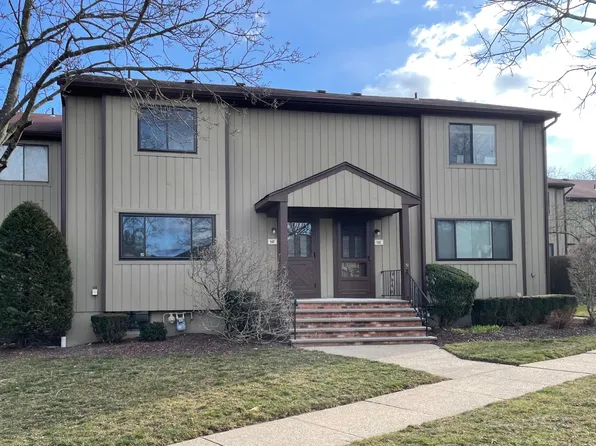 38 Park St APT 14F, Florham Park, NJ 07932