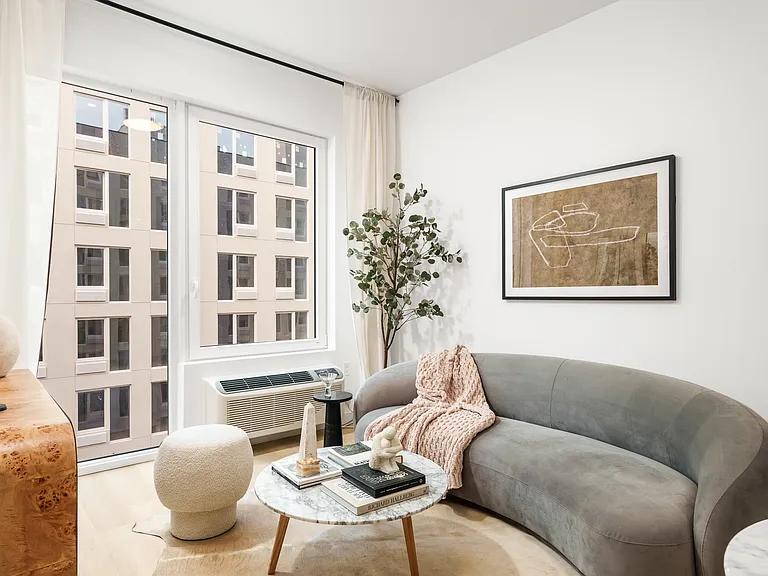 540 Atlantic Ave #709 — Photo 5