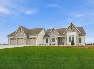 2345 161st Pl, Ames, IA 50014