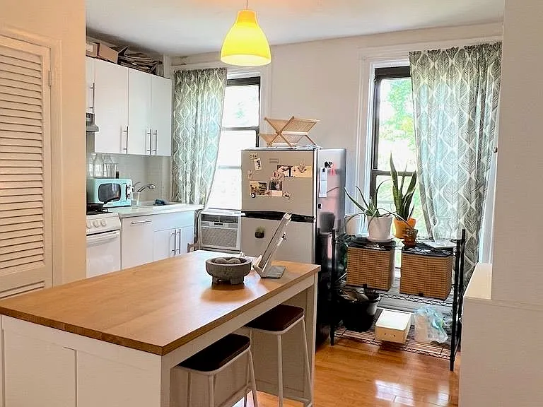 634 Jersey Ave #2 — Photo 6