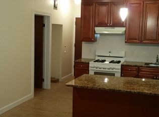 6101 Catalpa Ave, Ridgewood, NY 11385