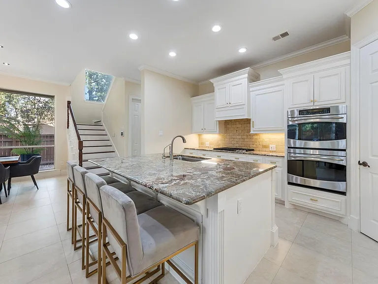 90 W Horizon Ridge Pl — Photo 15