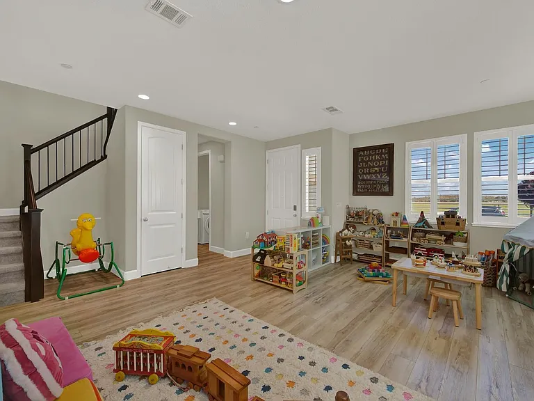 4037 Crane Ct — Photo 20