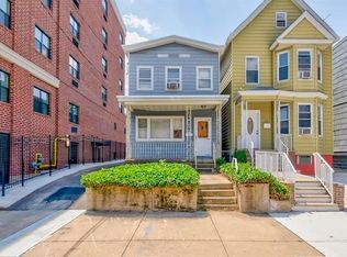 38 E 25th St, Bayonne, NJ 07002