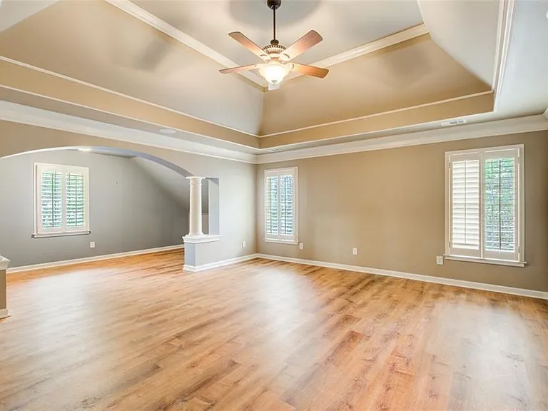 2060 Fife Ridge Ct — Photo 4
