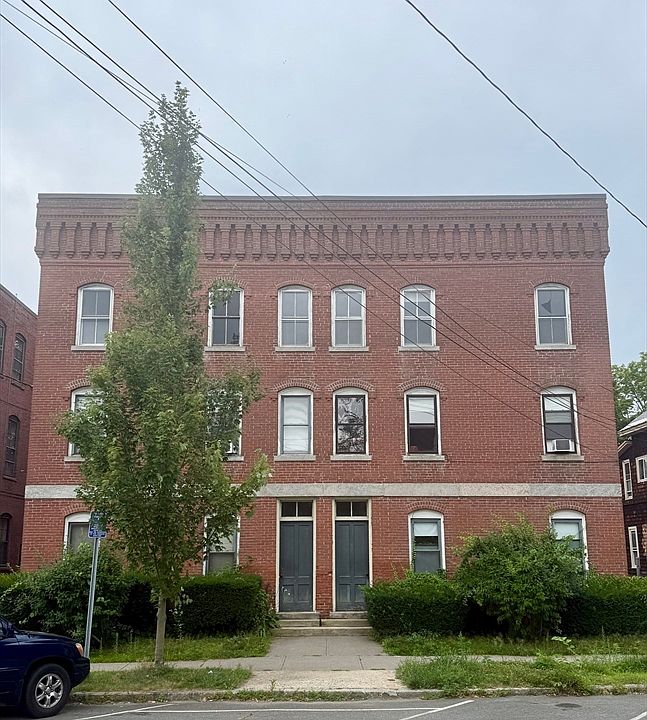 1st image of 28-30 2nd St