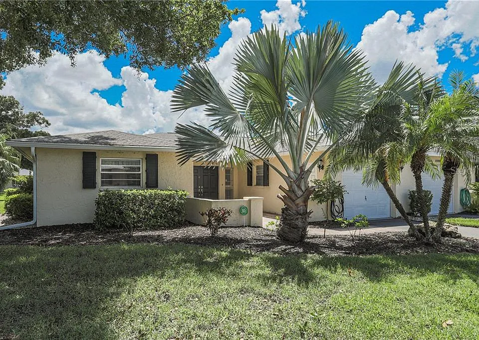 6986 W Country Club Dr N #6986