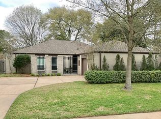 15923 Parksley Dr, Houston, TX 77059