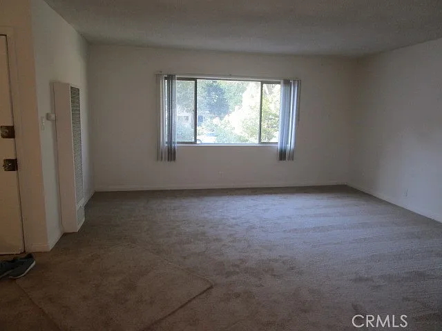 890 W El Repetto Dr #E — Photo 5