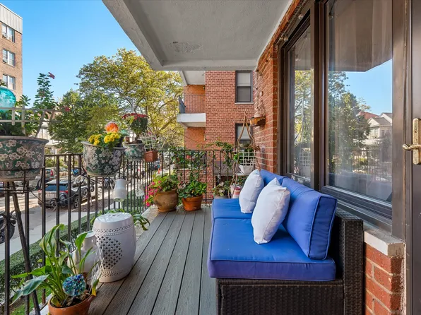 7401 Shore Road image 9 of 21