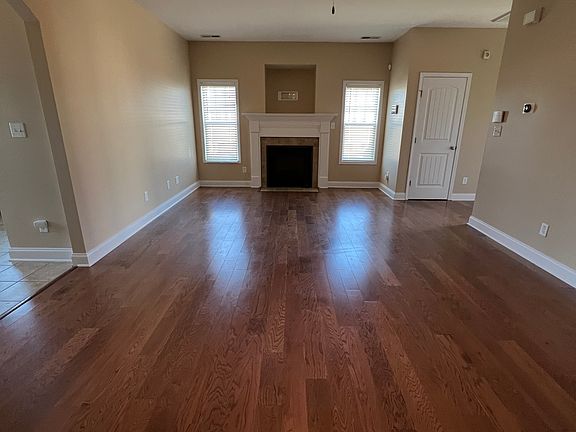 2nd image of 1721 Rock Creek Ln