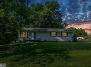 8773 Bradley Forge Dr, Manassas, VA 20112