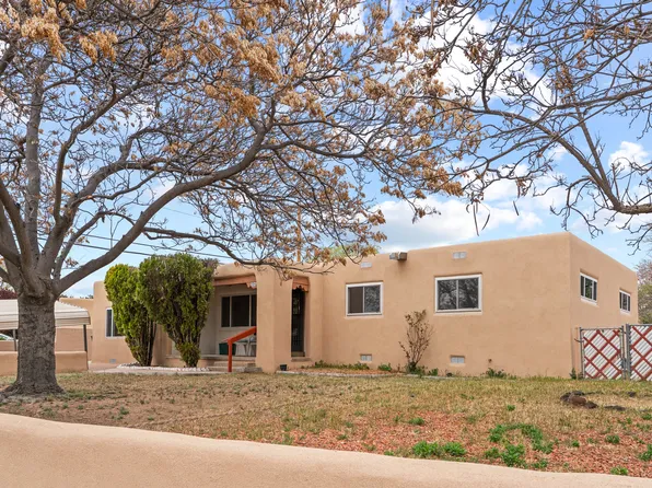 101 Lugar De Oro, Santa Fe, NM 87501