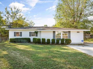 2415 Vining Ave NW, Huntsville, AL 35810