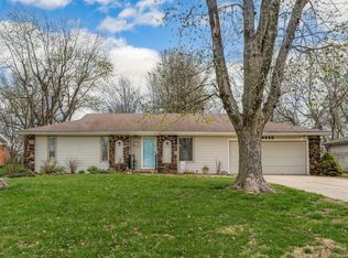 4440 S Ridgecrest Dr, Springfield, MO 65810