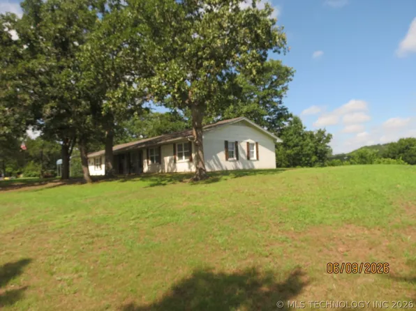 2099 Grantham Rd E, McAlester, OK 74501