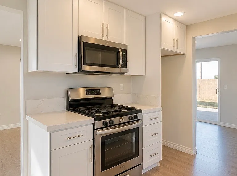 20723 Northampton St — Photo 10
