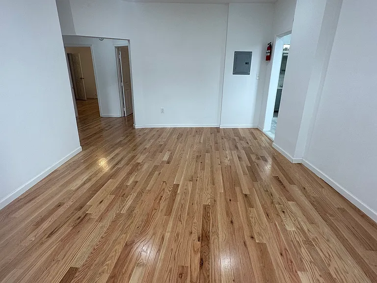 190 Clinton Ave #2 — Photo 16