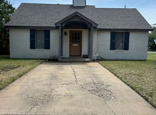 1319 S Travis Triplex, Amarillo, TX 79102