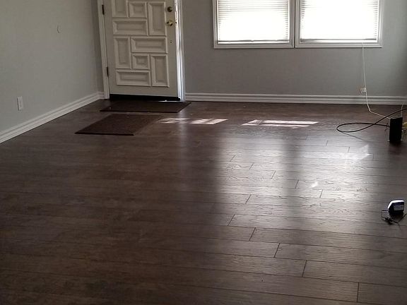 3rd image of 7808 Colton Dr