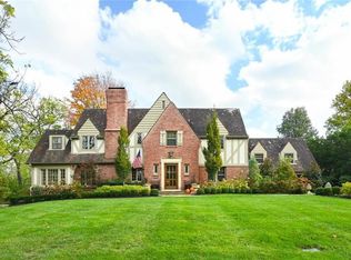 6205 Overhill Rd, Mission Hills, KS 66208