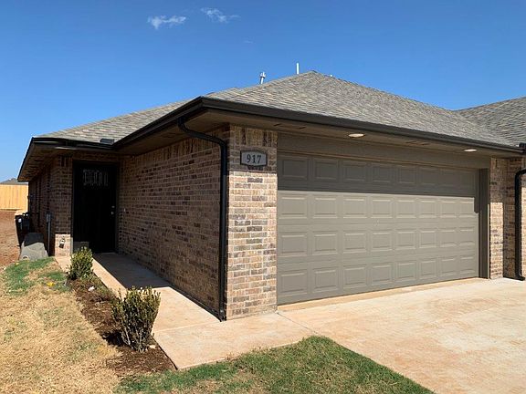 2nd image of 917 Coles Creek Ln