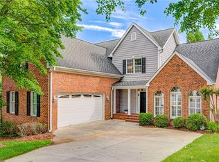 185 Coventry Park Ln, Winston Salem, NC 27104