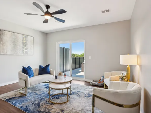 Station on Main, 420 N Main St #400, Edwardsville, IL 62025