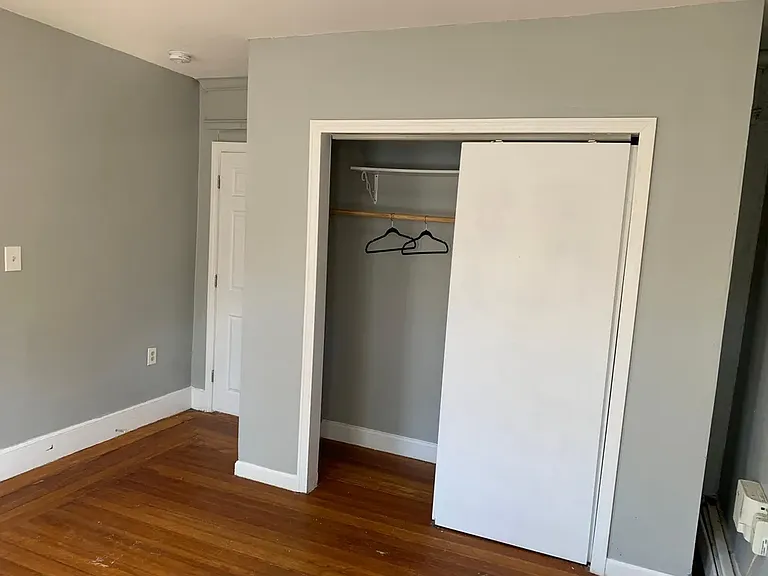 347 Douglas Ave #2 — Photo 8