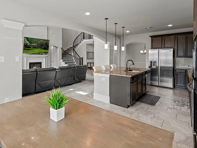 508 Hidden Creek Way — Photo 16