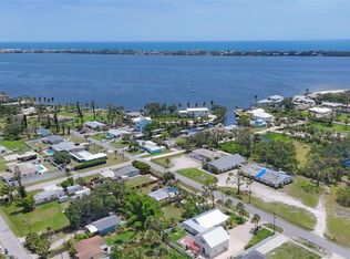 275 S Mango St, Englewood, FL 34223