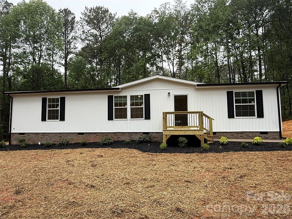 1st image of 3912 Scott Rd