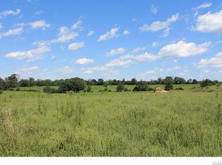 40 Stampede Ln, Wright City, MO 63390