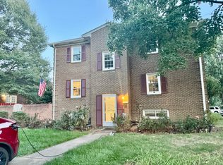 5422 Echols Ave #5422, Alexandria, VA 22311