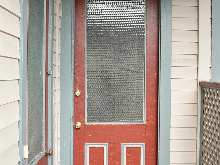 Private Apartment Entry