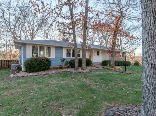6396 E Skyline Drive, Springfield, MO 65809