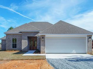 1104 Oloh Rd, Sumrall, MS 39482