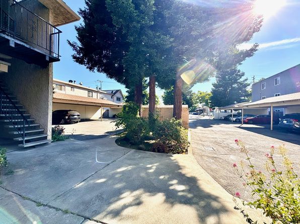 554 Bancroft Ave #101