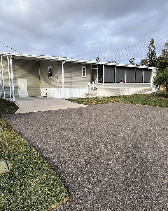 1st image of 806 50th B Ave E