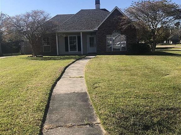 2nd image of 32475 Brandywood Dr
